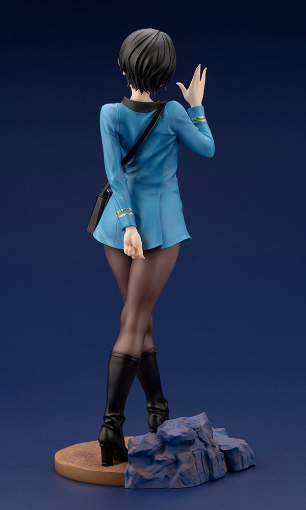 Star Trek 1/7 Scale Pre-Painted Figure: Star Trek Bishoujo Vulcan Science Officer image 5