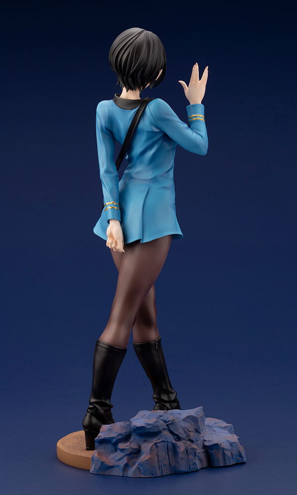 Star Trek 1/7 Scale Pre-Painted Figure: Star Trek Bishoujo Vulcan Science Officer image 6
