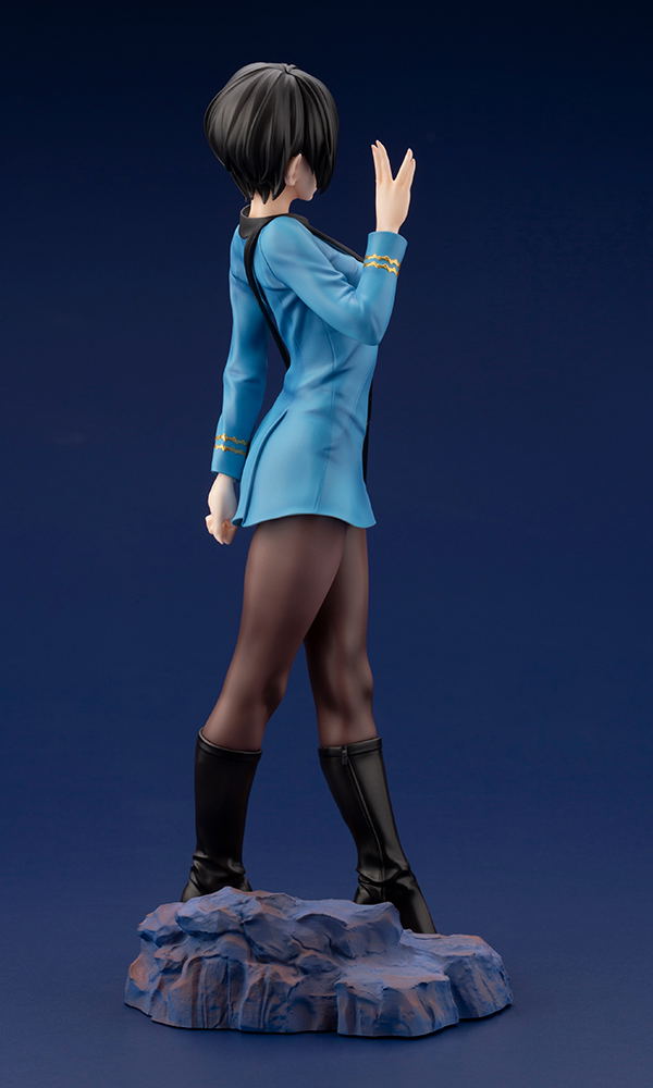 Star Trek 1/7 Scale Pre-Painted Figure: Star Trek Bishoujo Vulcan Science Officer image 7
