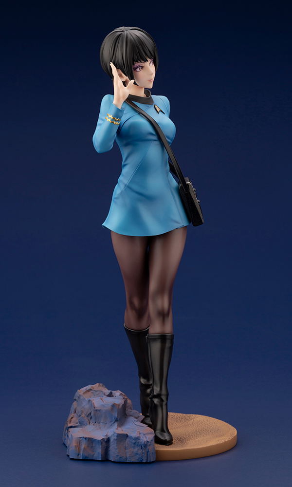 Star Trek 1/7 Scale Pre-Painted Figure: Star Trek Bishoujo Vulcan Science Officer image 8