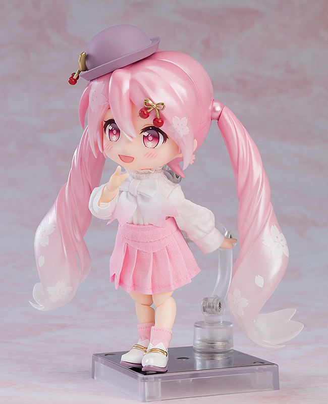 Nendoroid Doll Character Vocal Series 01 Hatsune Miku: Sakura Miku Hanami Outfit Ver. [GSC Online Shop Exclusive Ver.] image 4