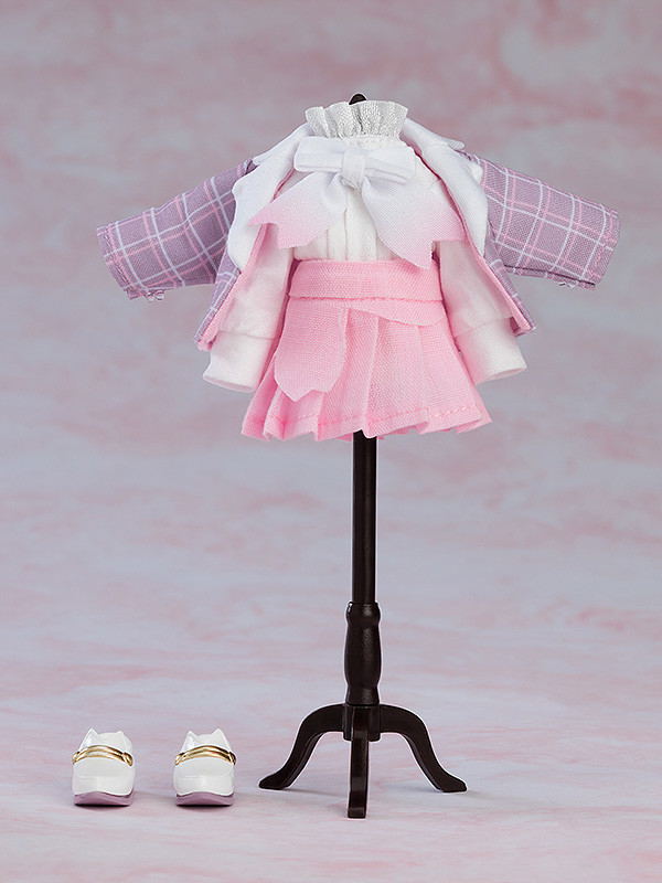 Nendoroid Doll Character Vocal Series 01 Hatsune Miku: Sakura Miku Hanami Outfit Ver. [GSC Online Shop Exclusive Ver.] image 6