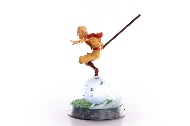 Avatar The Last Airbender PVC Statue: Aang (Collector's Edition) image 4