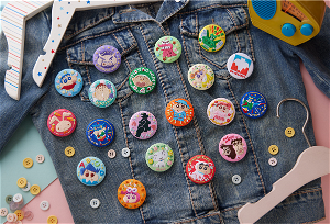 Crayon Shin-chan Can Badge Collection (Set of 14 pieces)