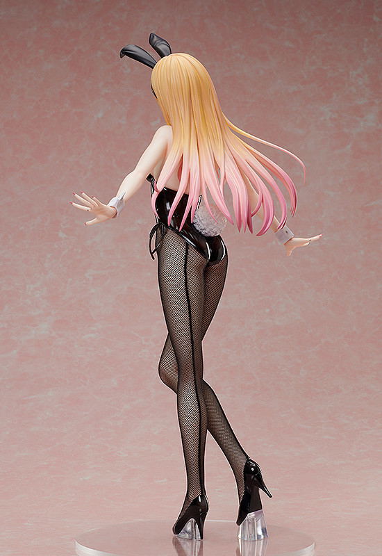 My Dress-Up Darling 1/4 Scale Pre-Painted Figure: Marin Kitagawa Bunny Ver. [GSC Online Shop Exclusive Ver.] image 4
