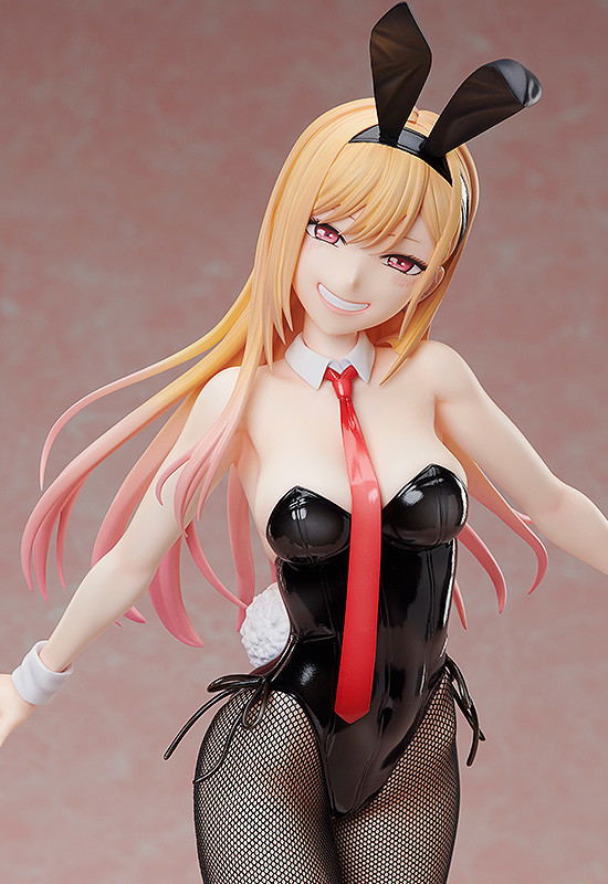 My Dress-Up Darling 1/4 Scale Pre-Painted Figure: Marin Kitagawa Bunny Ver. [GSC Online Shop Exclusive Ver.] image 8