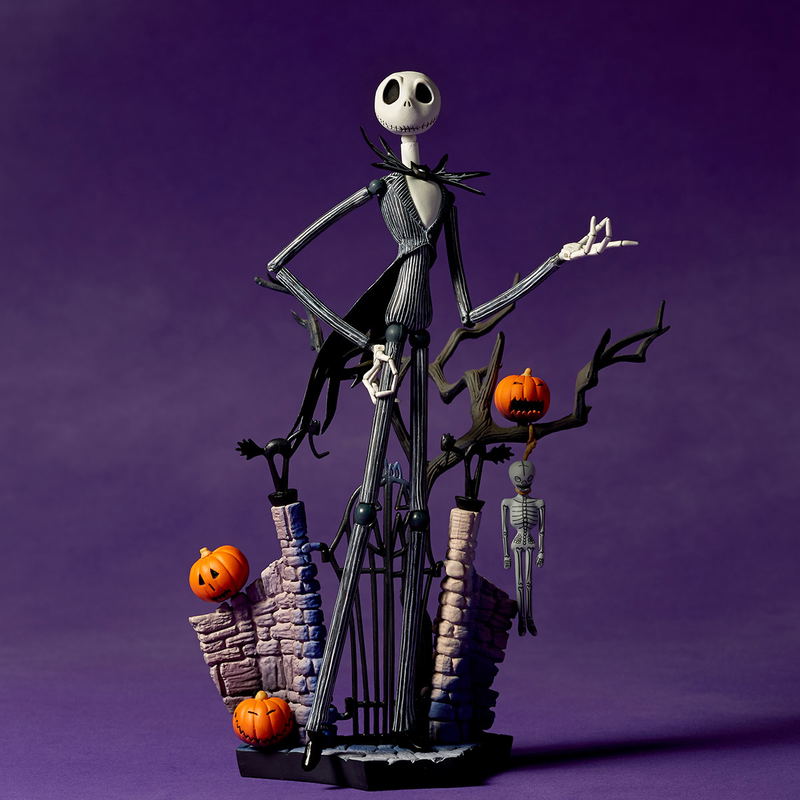Revoltech The Nightmare Before Christmas: Jack Skellington Ver. 1.5 image 2