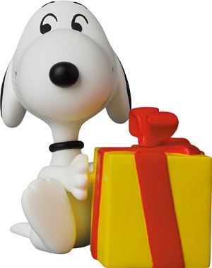Ultra Detail Figure No. 719 Peanuts Series 15: Gift Snoopy