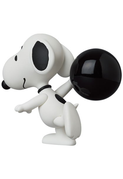 Ultra Detail Figure No. 721 Peanuts Series 15: Bowler Snoopy image 3