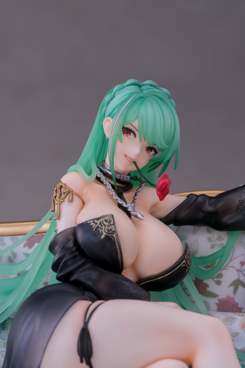 Azur Lane 1/7 Scale Pre-Painted Figure: Littorio Calabria Aurea image 8