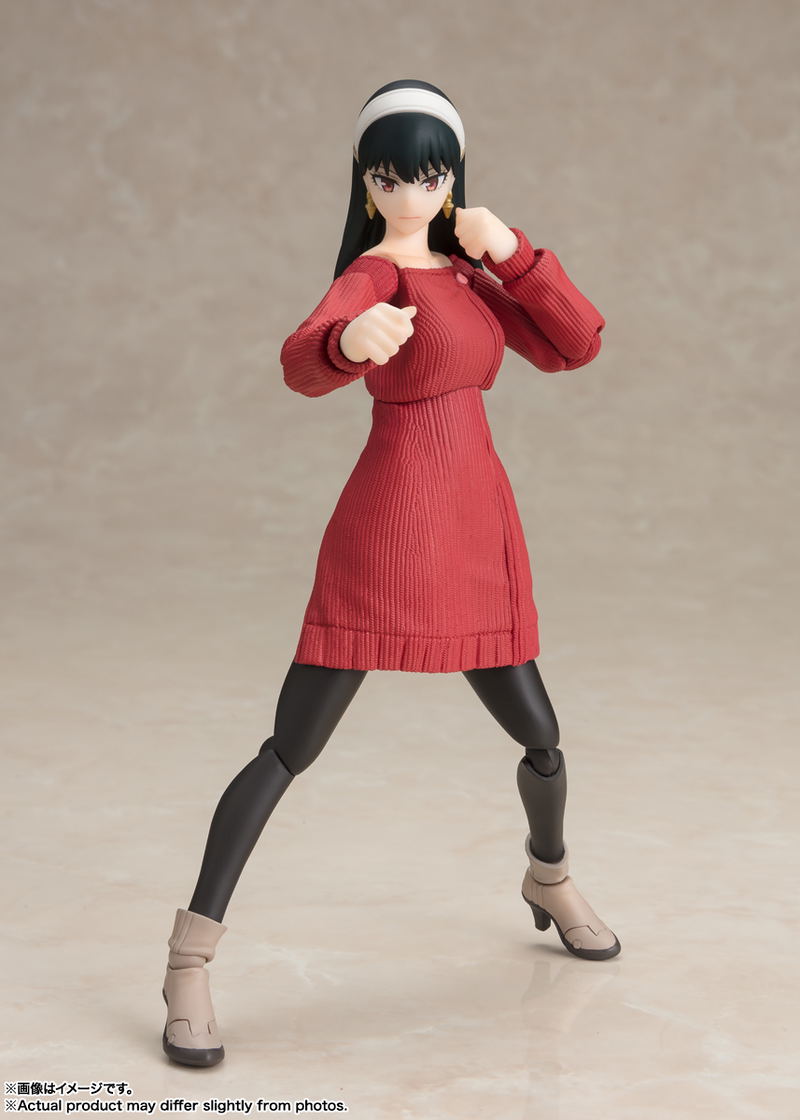 S.H.Figuarts Spy x Family: Yor Forger -Mother of The Forger Family- image 4