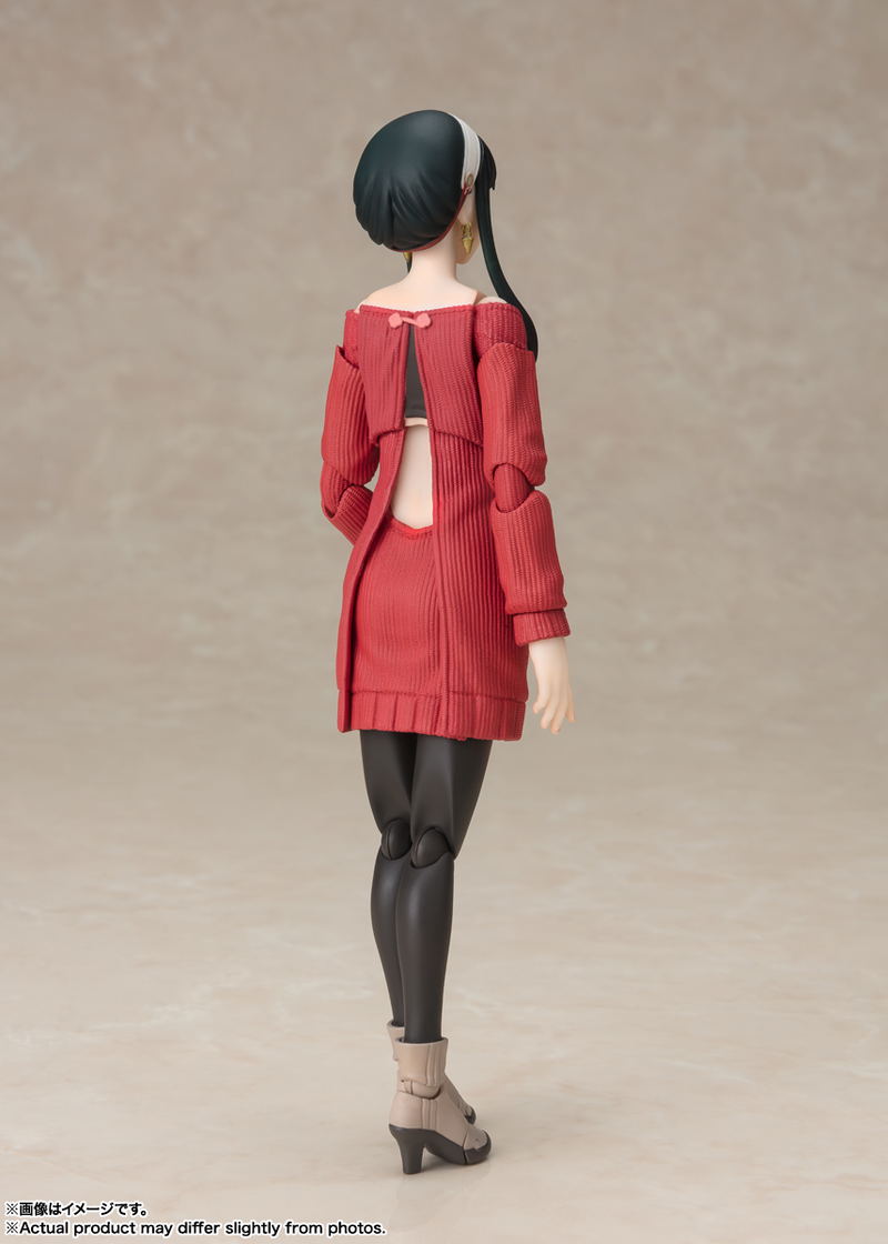 S.H.Figuarts Spy x Family: Yor Forger -Mother of The Forger Family- image 6