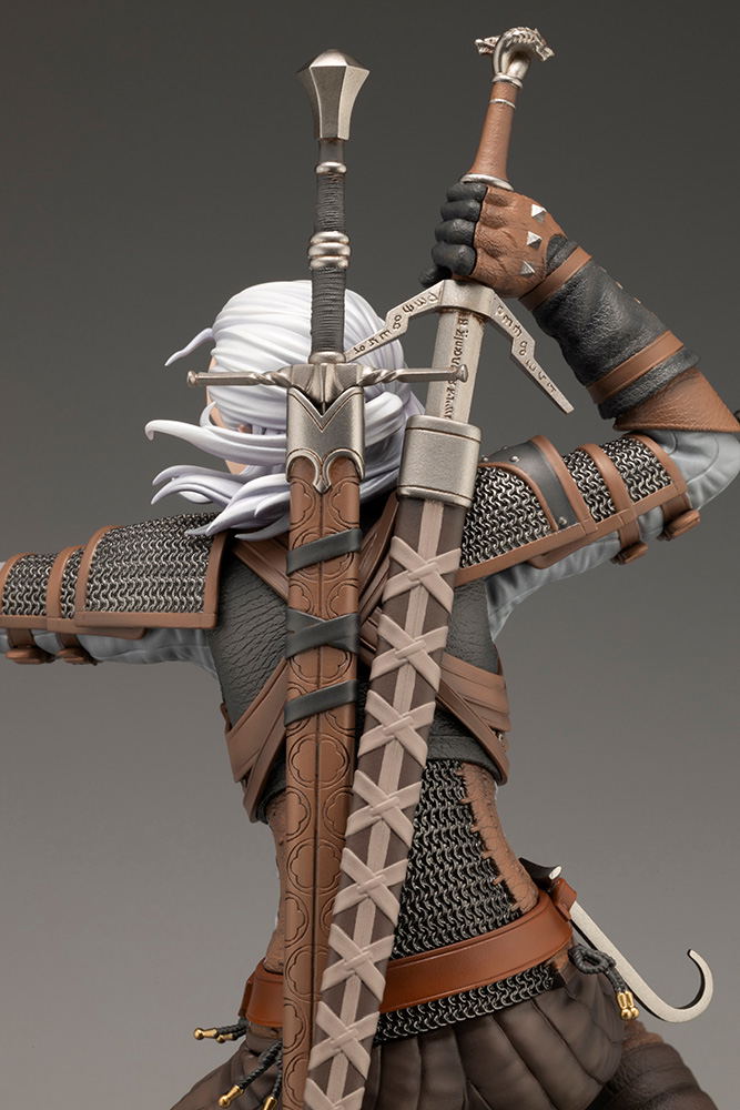 The Witcher 1/7 Scale Pre-Painted Figure: The Witcher Bishoujo Geralt image 15