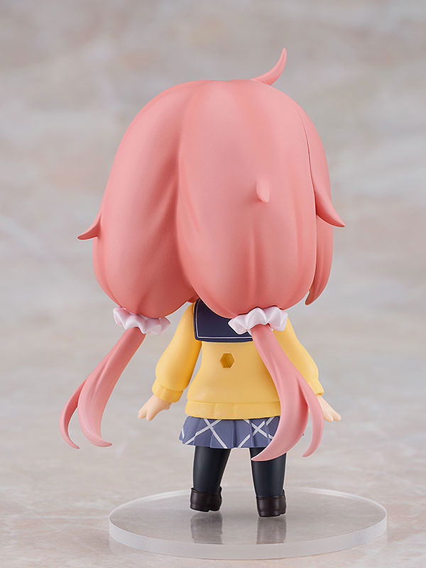 Nendoroid No. 2189 Yuru Camp: Kagamihara Nadeshiko School Uniform Ver. image 4