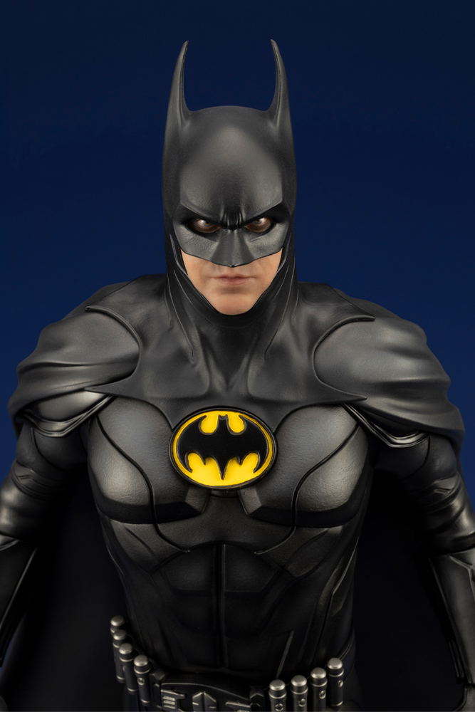 ARTFX The Flash 1/6 Scale Pre-Painted Figure: Batman -The Flash- image 13