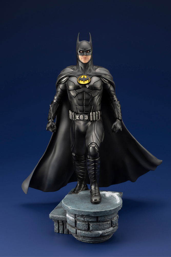 ARTFX The Flash 1/6 Scale Pre-Painted Figure: Batman -The Flash- image 3