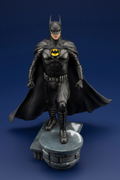 ARTFX The Flash 1/6 Scale Pre-Painted Figure: Batman -The Flash- thumbnail 9