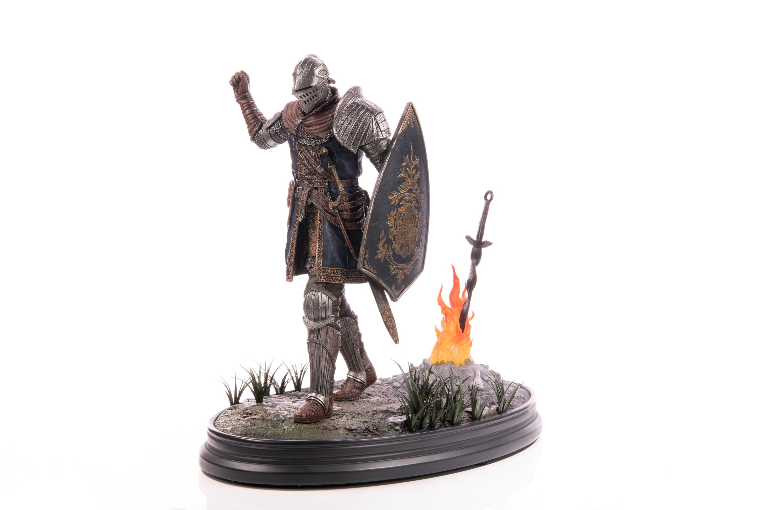 Dark Souls Painted Statue: Elite Knight Exploration Edition First4Figures
