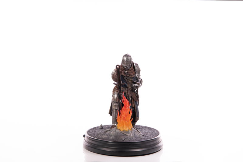 Dark Souls Painted Statue: Elite Knight Humanity Restored Edition image 8