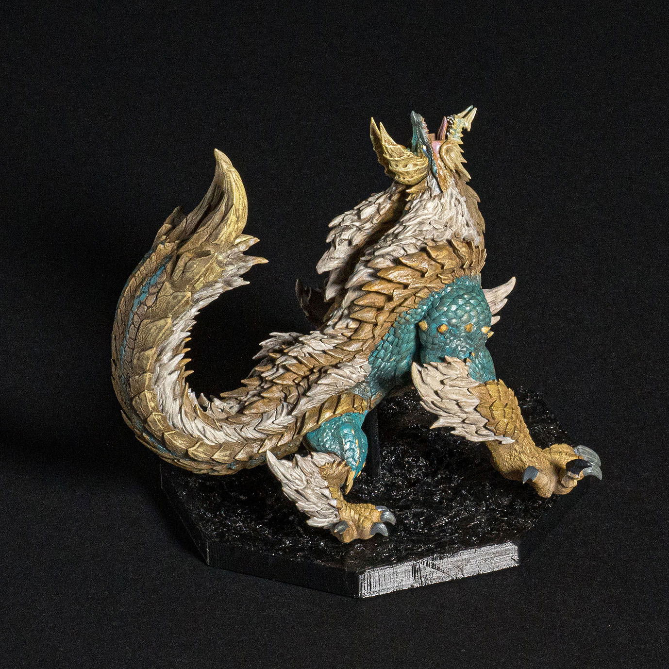 Capcom Figure Builder Cube Monster Hunter: Thunder Wolf Wyvern Zinogre