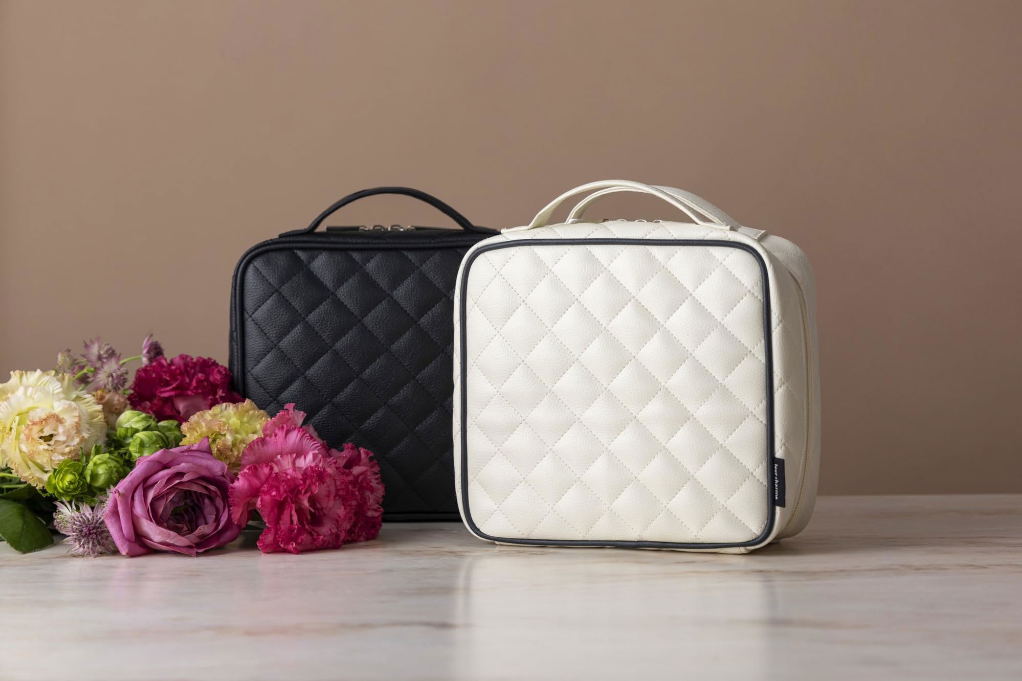 Leur Charme Cosme Pouch Book Black Made By Nanako