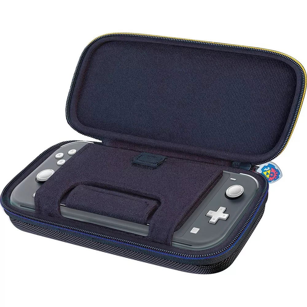 Game Traveler Deluxe - The Legend of Zelda Hyrule Shield for
