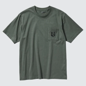 UT Attack on Titan Graphic T-Shirt (Dark Green | Size XL)_