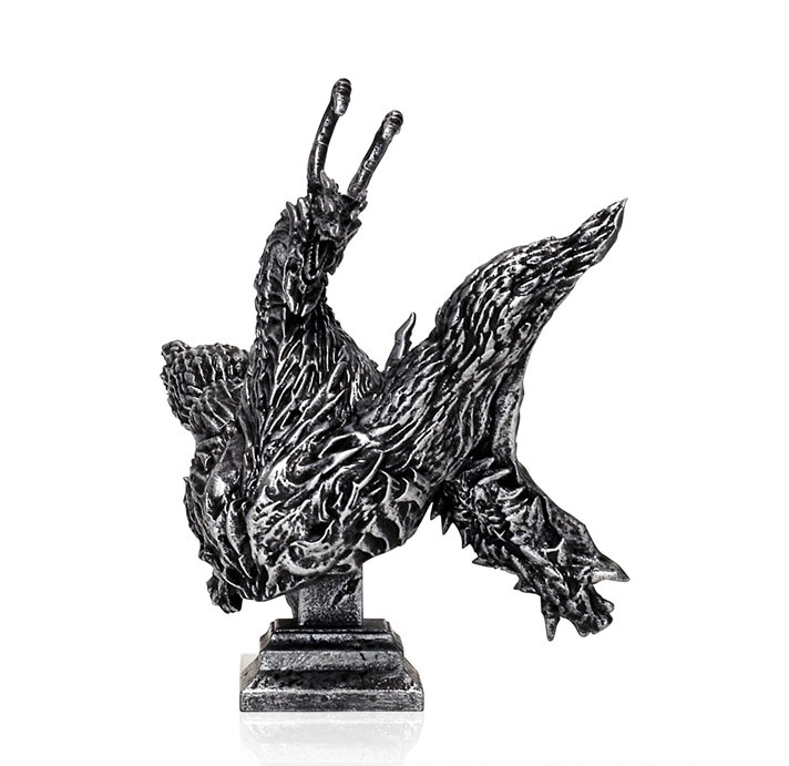 Final Fantasy XVI Summoned Beast Bust Figure: Bahamut image 1