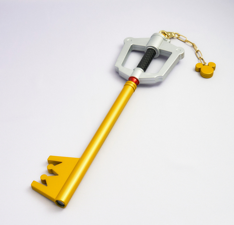 KINGDOM KEY DARK SIDE キーホルダー kingdom-hearts-light-up-key-