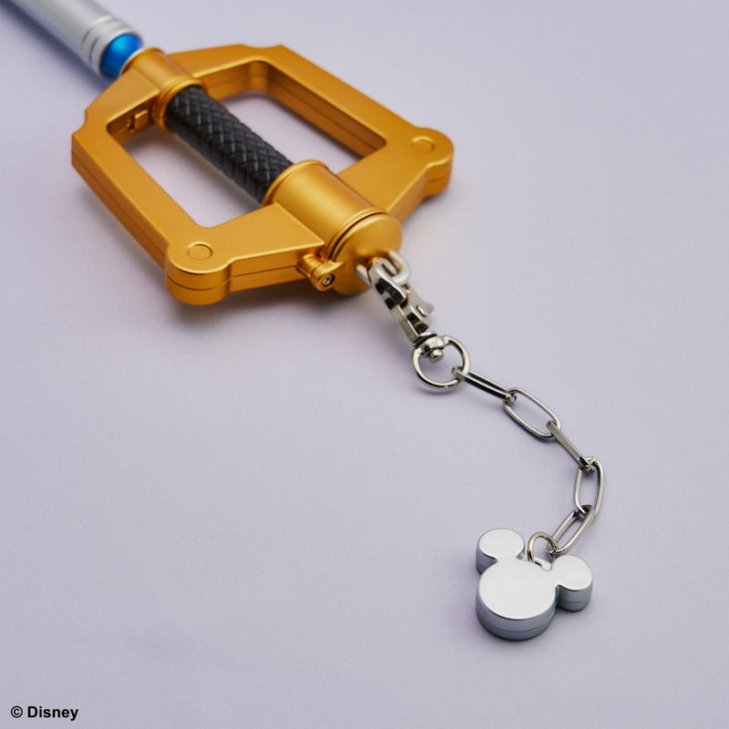 Kingdom Hearts Light Up Key Blade Kingdom Key Ver. 2 image 2