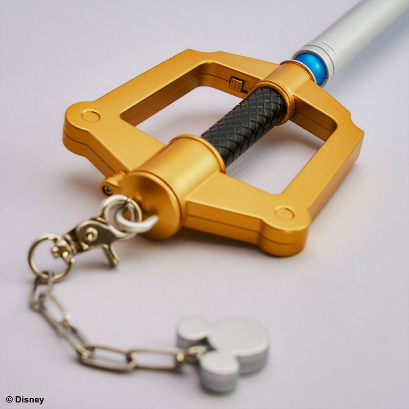 Kingdom Hearts Light Up Key Blade Kingdom Key Ver. 2 image 3