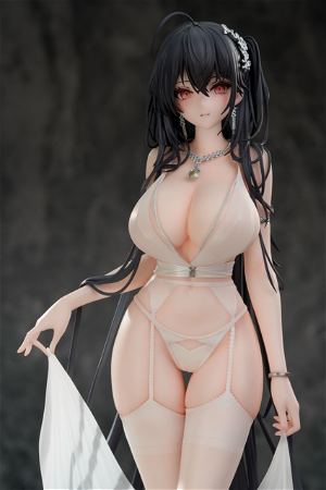 Azur Lane 1/6 Scale Pre-Painted Figure: Taihou Oath Temptation On The Sea Breeze Ver. Special Edition