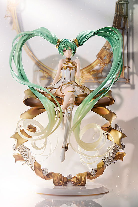 Character Vocal Series 01 Hatsune Miku 1/1 Scale Pre-Painted Figure: Hatsune Miku Symphony 2022 Ver. image 7