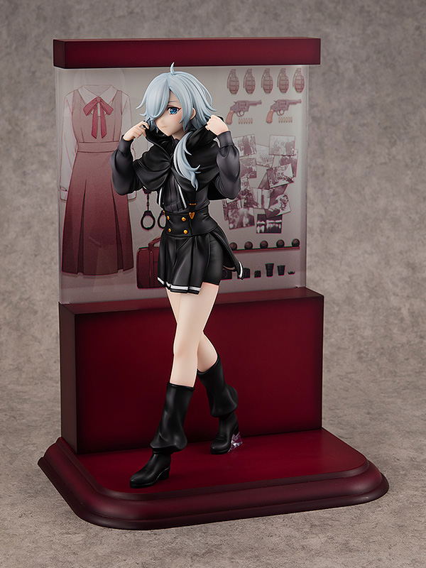 Spy Room 1/7 Scale Pre-Painted Figure: Light Novel Glint Monika image 3