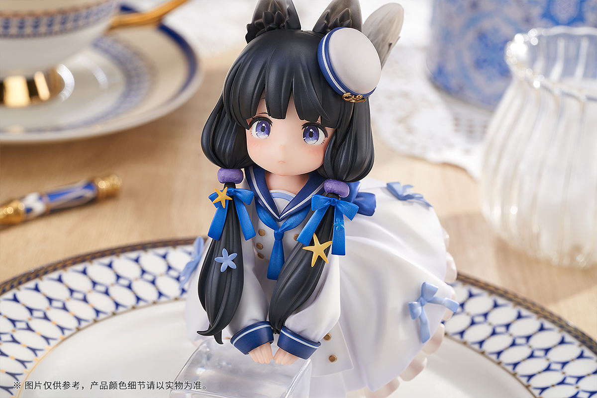 Ribose DLC Series Tea Time Cats: Cow Cat Non-Scale Figurine