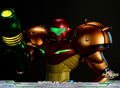 Metroid Prime PVC Statue: Samus Varia Suit [Collector's Edition] thumbnail 34