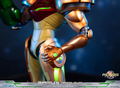Metroid Prime PVC Statue: Samus Varia Suit [Collector's Edition] thumbnail 42
