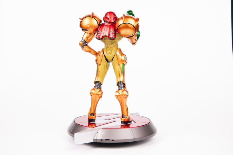 Metroid Prime PVC Statue: Samus Varia Suit [Collector's Edition] image 5