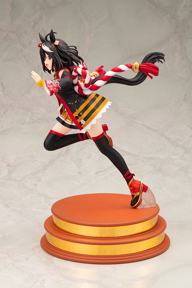Uma Musume Pretty Derby 1/7 Scale Pre-Painted Figure: (Outrunning the Encroaching Heat) Kitasan Black image 3