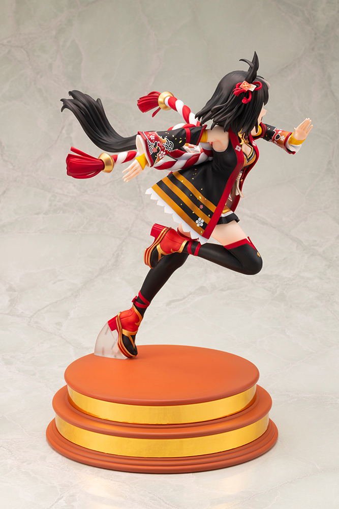 Uma Musume Pretty Derby 1/7 Scale Pre-Painted Figure: (Outrunning the Encroaching Heat) Kitasan Black image 6