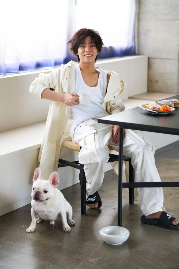 Kotaro Daigo 1st Photo Book: Tonari No Kotaro image 4