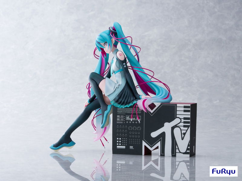 Hatsune Miku x MTV 1/7 Scale Pre-Painted Figure image 3