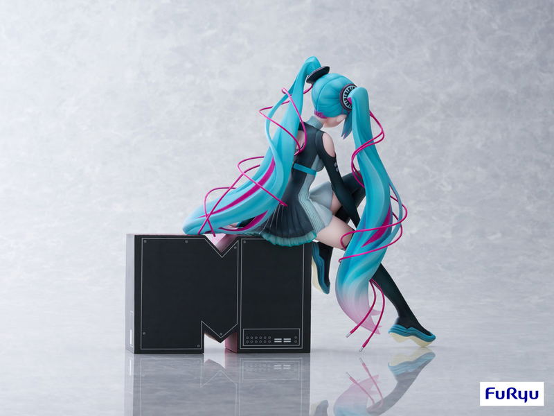 Hatsune Miku x MTV 1/7 Scale Pre-Painted Figure image 4