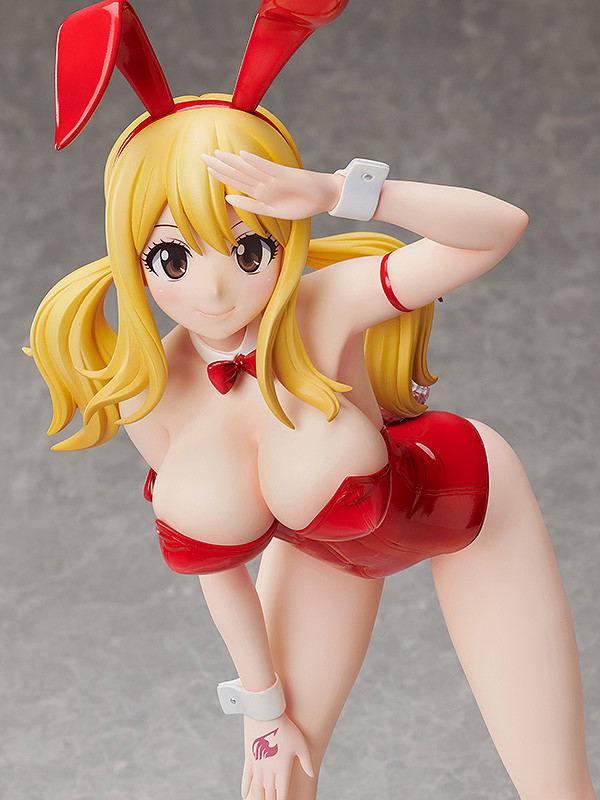 Fairy Tail 1/4 Scale Pre-Painted Figure: Lucy Heartfilia Bare Leg Bunny Ver. image 7
