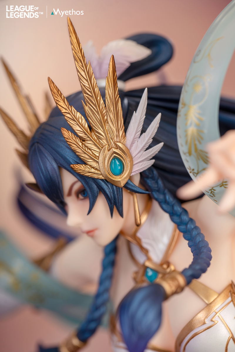 League of Legends 1/7 Scale Pre-Painted Figure: Divine Sword Irelia image 10