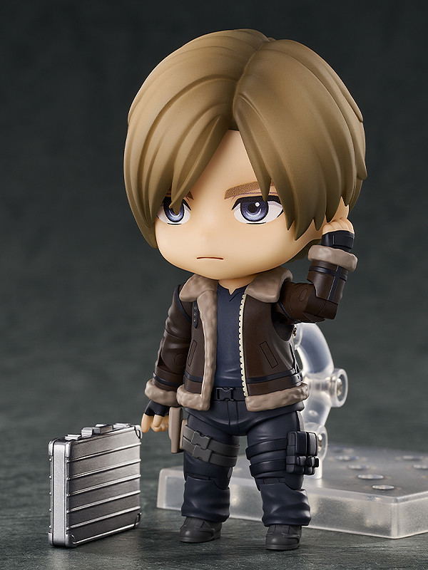 Nendoroid No. 2337 Resident Evil 4: Leon S. Kennedy image 6