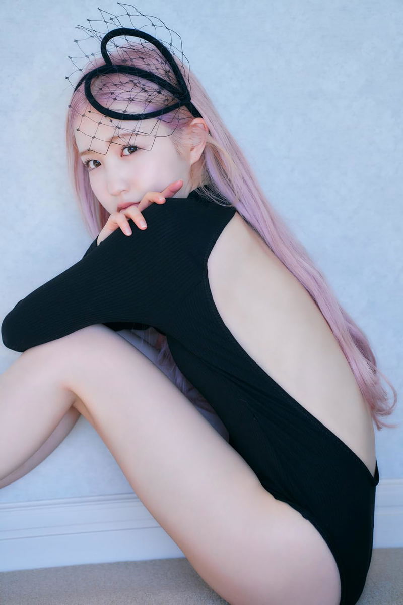 Hitomi Honda Photo Book image 6