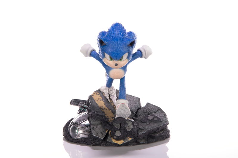 Sonic the Hedgehog 2 Resin Statue: Sonic Standoff [Standard Edition] image 1