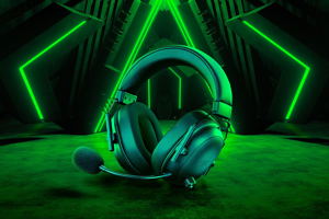 Razer BlackShark V2 HyperSpeed Wireless Ultra-Lightweight Esports Headset_