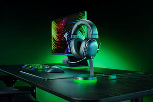 Razer BlackShark V2 HyperSpeed Wireless Ultra-Lightweight Esports Headset_